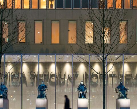 Hoge Raad van Nederland geeft vaak geen redenen voor afgewezen cassaties, blijkt uit gegevens