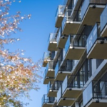 Holland Immo Group voegt 201 huurappartementen toe in Groningensingel met nieuw fonds