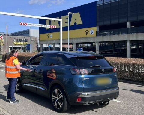 Ikea in Duiven vandaag opnieuw gesloten door aanhoudende internetproblemen