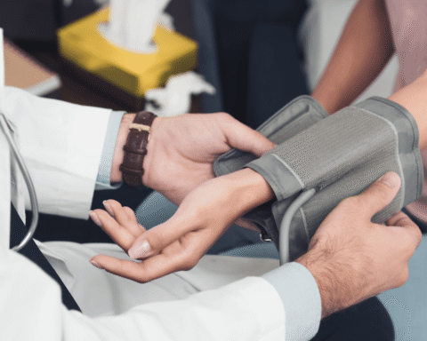 Kabinet houdt vast aan verhoging zorgverzekering eigen risico tot €455 ondanks gebrek aan steun