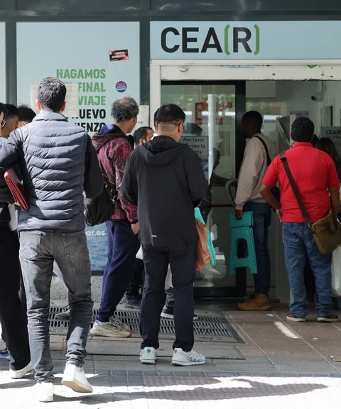 Kabinet Nederland toont weinig bezorgdheid over genereel pardon voor immigranten in Spanje