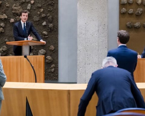 Kamer stemt onder voorwaarden in met miljarden voor vergroening Tata Steel