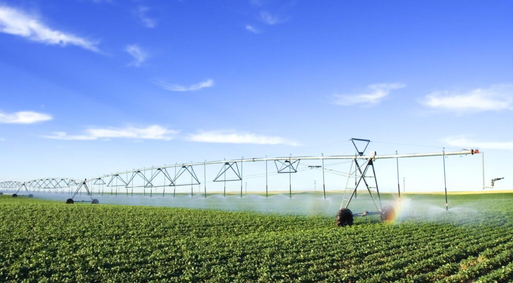 Klimaatverandering, vervuiling en hoge vraag zetten drinkwatertoevoer onder druk in Nederland