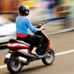Kosten jongeren voor scooterverzekering in Nederland stijgen naar bijna €1.200 per jaar