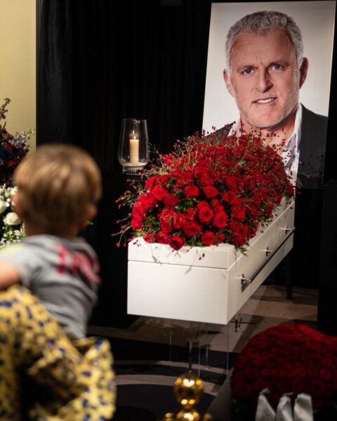 Man die betrokken was bij moord op journalist Peter R. de Vries stab in gevangenis in Roermond