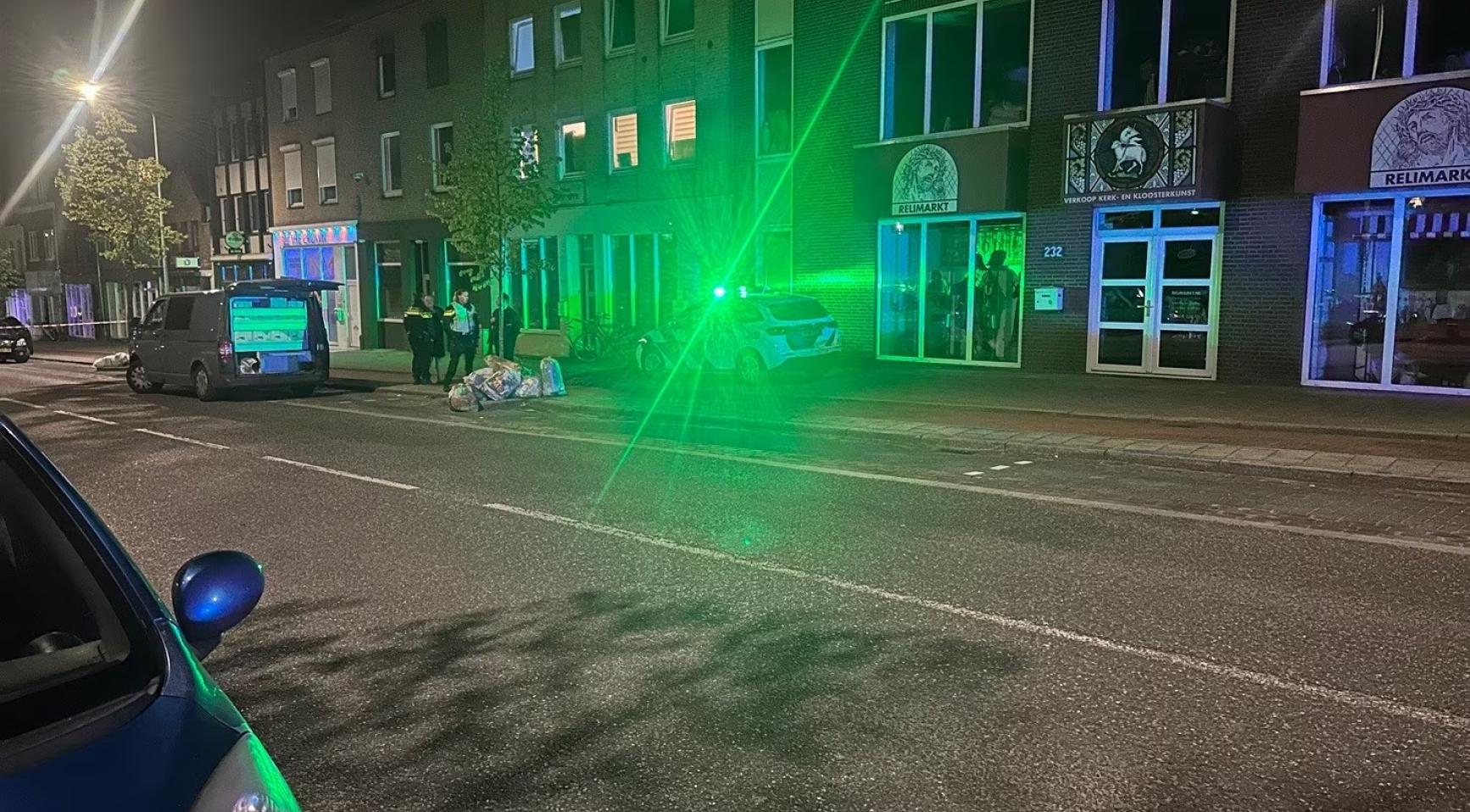 Man overleden na steekincident in Hoensbroek, politie start onderzoek