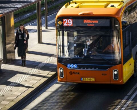 Miljoenenboetes voor Utrechtse buschauffeurs door aanhoudende vervoersproblemen