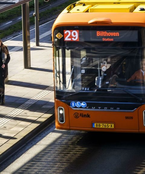 Miljoenenboetes voor Utrechtse buschauffeurs door aanhoudende vervoersproblemen