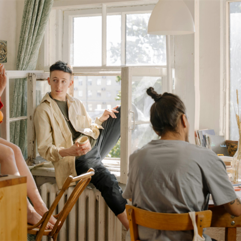 Minister streeft naar meer gedeelde studentenwoningen ondanks vraag naar onzelfstandige ruimtes