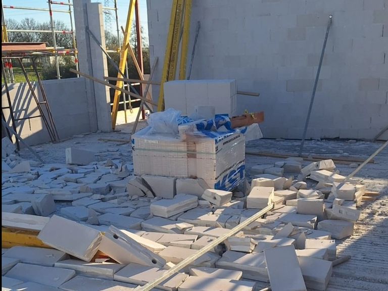 Moskeekoepel doet aangifte van vandalisme bij Sultan Ahmet Moskee in Zaandam