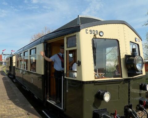Museumtrein in Goes hervat ritten na botsing met tractor in Borsele