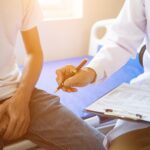 Nederland verhoogt premie voor arbeidsongeschiktheid ondanks surplus van €39 miljard, kritiek groeit