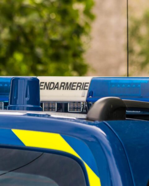 Nederlander van 50 jaar doodgeschoten in Franse dorp; tweede lichaam aangetroffen in afgebrande auto