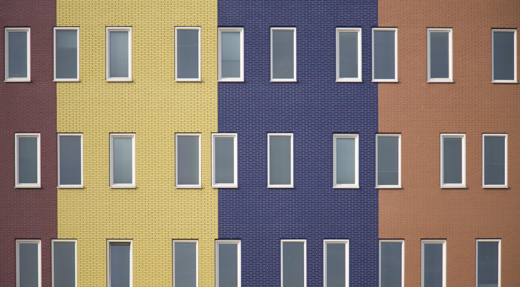 Nederlandse overheid verwaarloost huurders in ondersteuningsmaatregelen voor energiekosten, volgens Woonbond