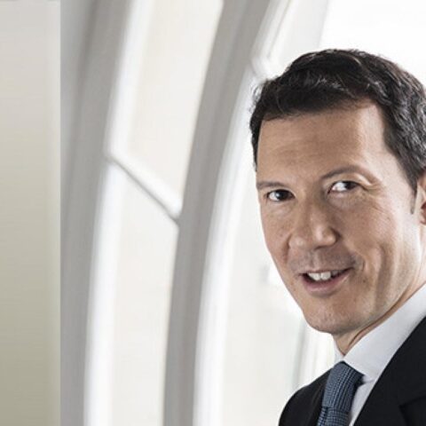 Nederlandse regering wil tegen multimiljoen euro managementbeloning bij KLM en Air France-KLM optreden