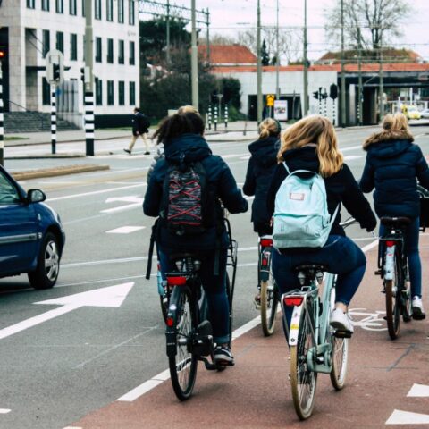 Nieuwe app versnelt het omzetten van verkeerslichten naar groen voor fietsers