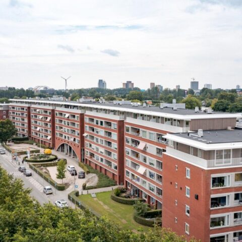 Nieuwe huizen via opbouwen, splitsen van grotere gebouwen steeds minder aantrekkelijk: ING