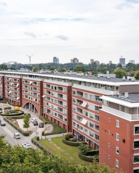 Nieuwe huizen via opbouwen, splitsen van grotere gebouwen steeds minder aantrekkelijk: ING