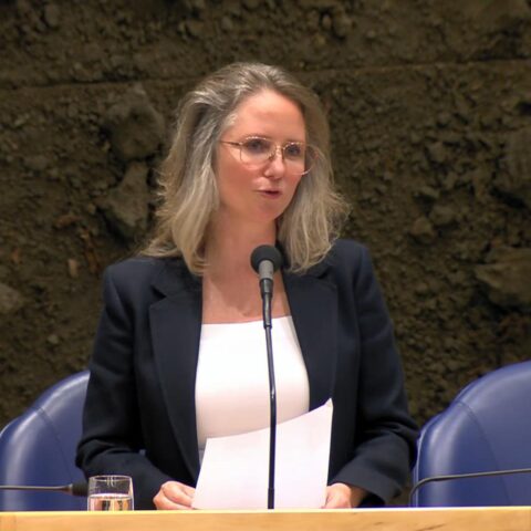 Nieuwe lobbyregels laten 65 voormalig Nederlandse ministers op belastinggeld wachten