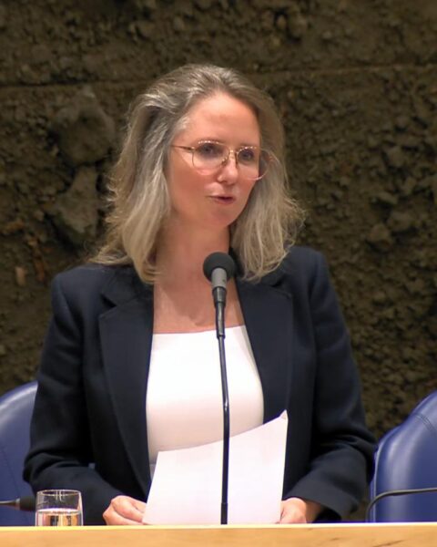 Nieuwe lobbyregels laten 65 voormalig Nederlandse ministers op belastinggeld wachten