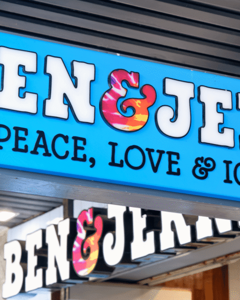 Oprichter van Ben & Jerry's roept op tot minder aankoop van Magnums om zijn merk te "bevrijden"