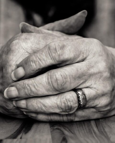 Oud personeel beschuldigt fysieke mishandeling in failliete dementiezorglocatie in Rumpt