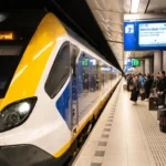 Ov-kortingskaart ter discussie als maatregel tegen energiecrisis in groot debat over prijzen