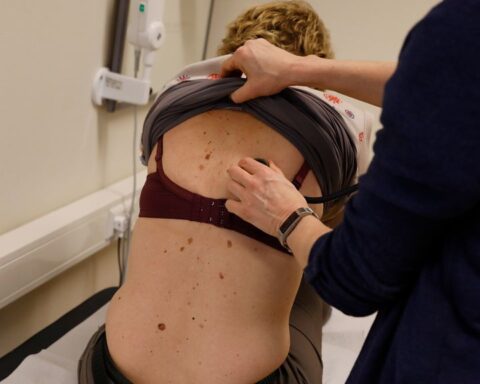 Pot voor arbeidsongeschikten leeg, politiek besluit tot verhoging van premie