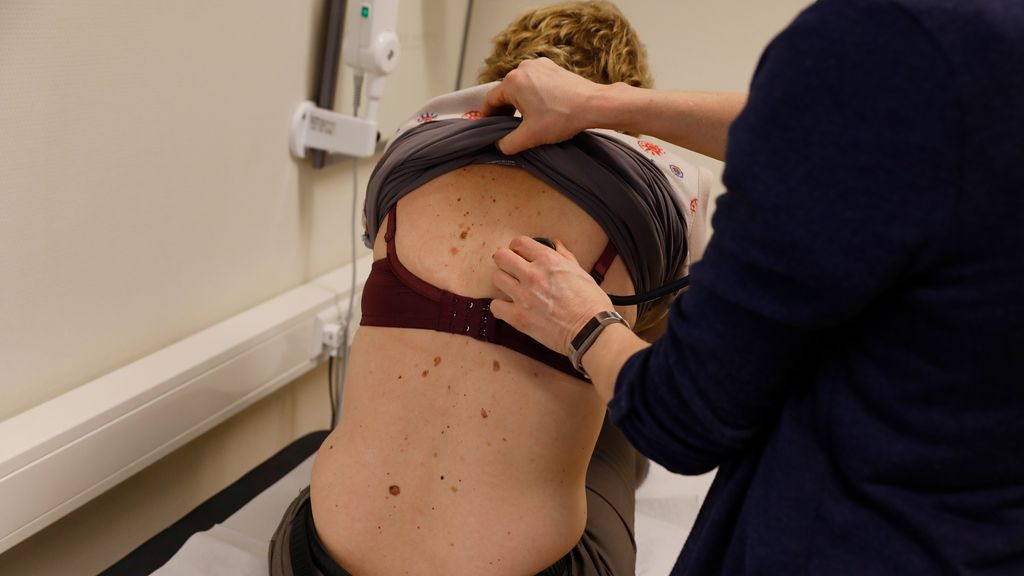 Pot voor arbeidsongeschikten leeg, politiek besluit tot verhoging van premie