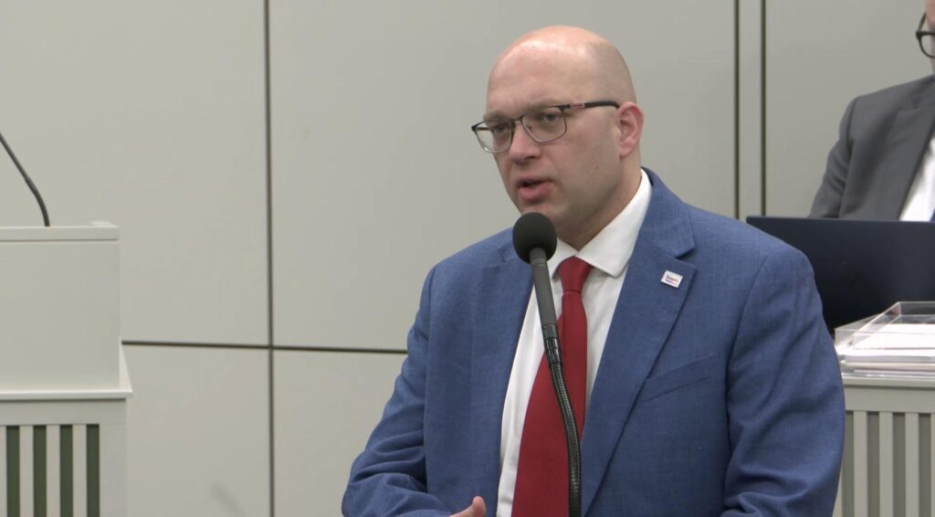 PVV-сенаторы проголосуют против плана предоставления убежища своего бывшего министра