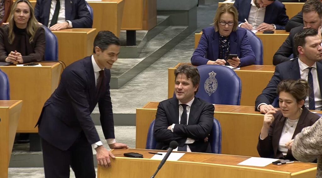 PVV roept op tot verzet tegen asielherstelwet, dreigt verlies senatenmeerderheid