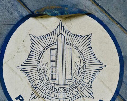 Rechtbank Aruba veroordeelt politieagenten voor dodelijke schietpartij op 19-jarige