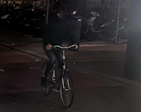 Rechter in Rotterdam legt man 22 maanden gevangenisstraf op voor reeks seksuele aanrandingen van 11 vrouwen