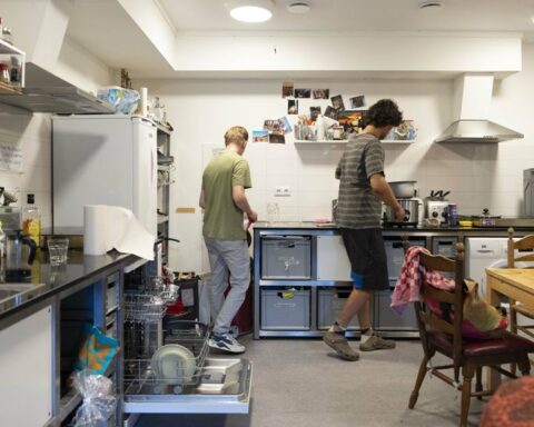 Schadevergoeding van 500 of 2000 euro voor studenten na discriminatie door DUO