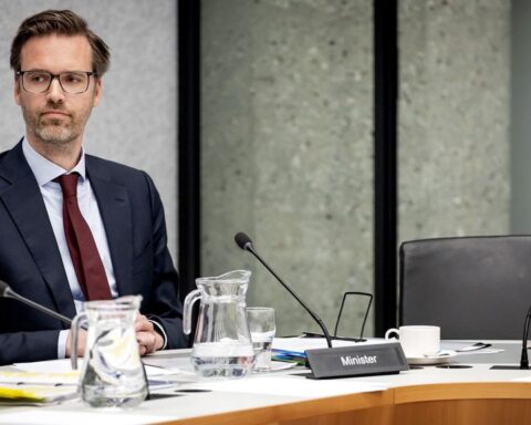 Sjoerdsma neemt verantwoordelijkheid na onrust over UNRWA-financiering: 'Onhandig gedaan'