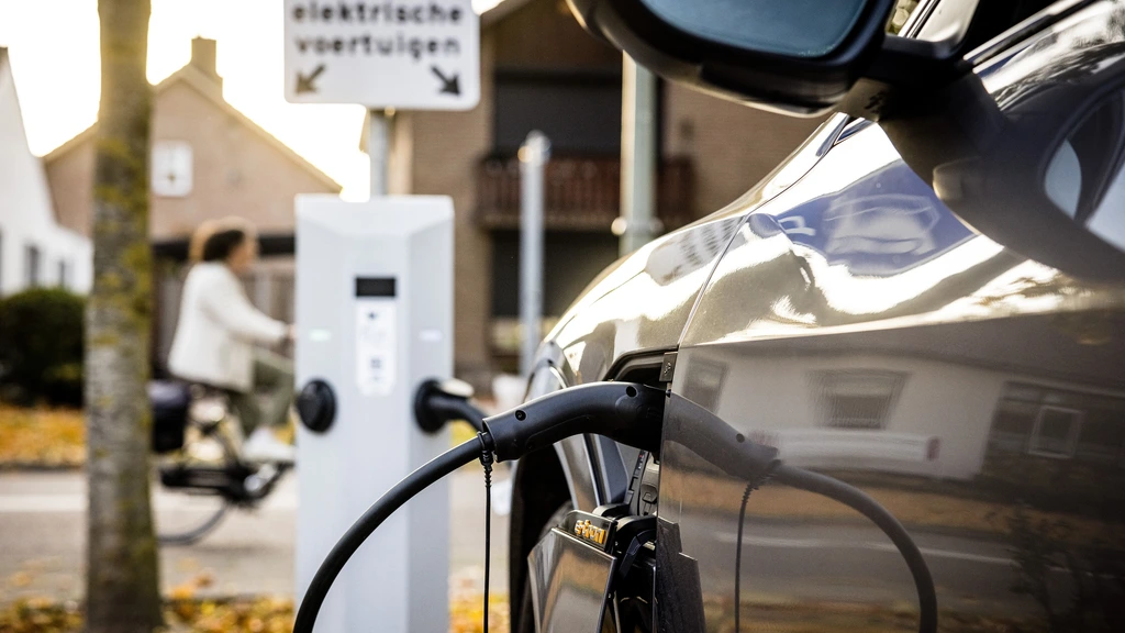 Subsidie voor lage- en middeninkomens bij aanschaf van elektrische auto