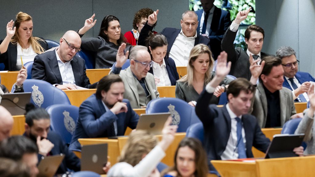 Tweede Kamer annuleert debatten morgen door staking ambtenaren