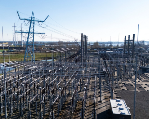 Utrecht introduceert aansluitstop voor nieuwe elektriciteit vanaf juli wegens overbelasting stroomnet