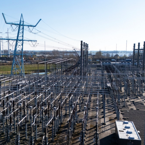 Utrecht introduceert aansluitstop voor nieuwe elektriciteit vanaf juli wegens overbelasting stroomnet