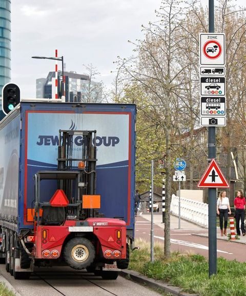 Utrecht stelt strengere vrachtverkeersregels uit tot 2027 na juridische bedreigingen
