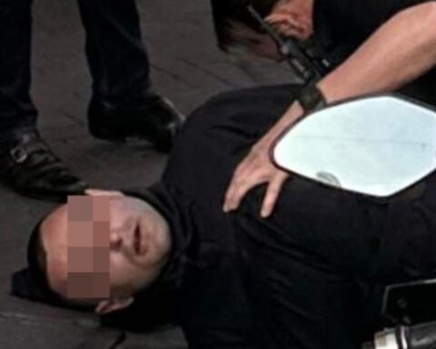 Verdachte in steekpartij bij Dam zei dat EU-belastingbetalers "de prijs moeten betalen", hoort de rechtbank