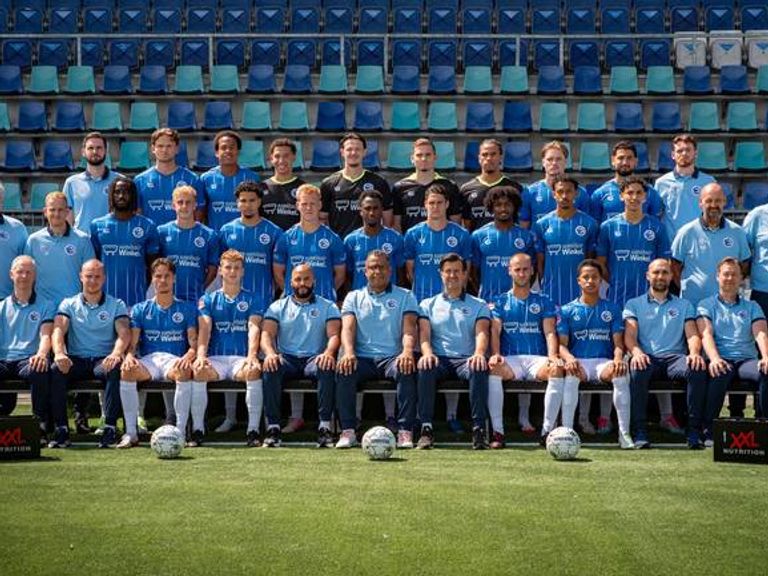 Voedselvergiftiging door bedorven kip leidt tot uitval van een derde van FC Den Bosch-selectie, wedstrijd afgelast