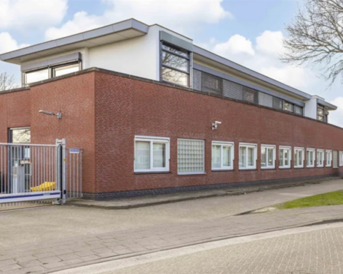 Voormalig politiebureau getransformeerd tot woonzorgcomplex met focus op dementiezorg