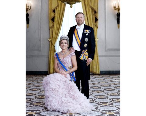 Wereldwijde chaos leidt tot hernieuwd vertrouwen in Nederlandse monarchie