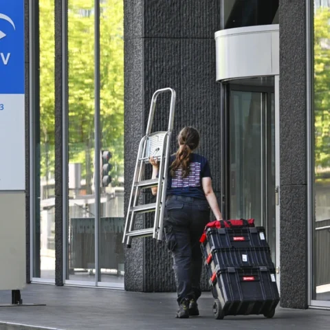 WIA-uitkeringsstelsel onder druk door wachtlijsten en ontevredenheid bij werkgevers en werknemers