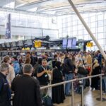 279 vluchten vertraagd op Schiphol door lange securitylijnen en grenscontroles