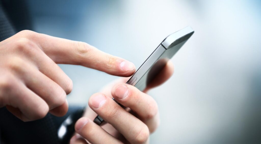 Alkmaarse man moet 5.010 euro terugbetalen na telefoonschandaal van een half miljoen euro