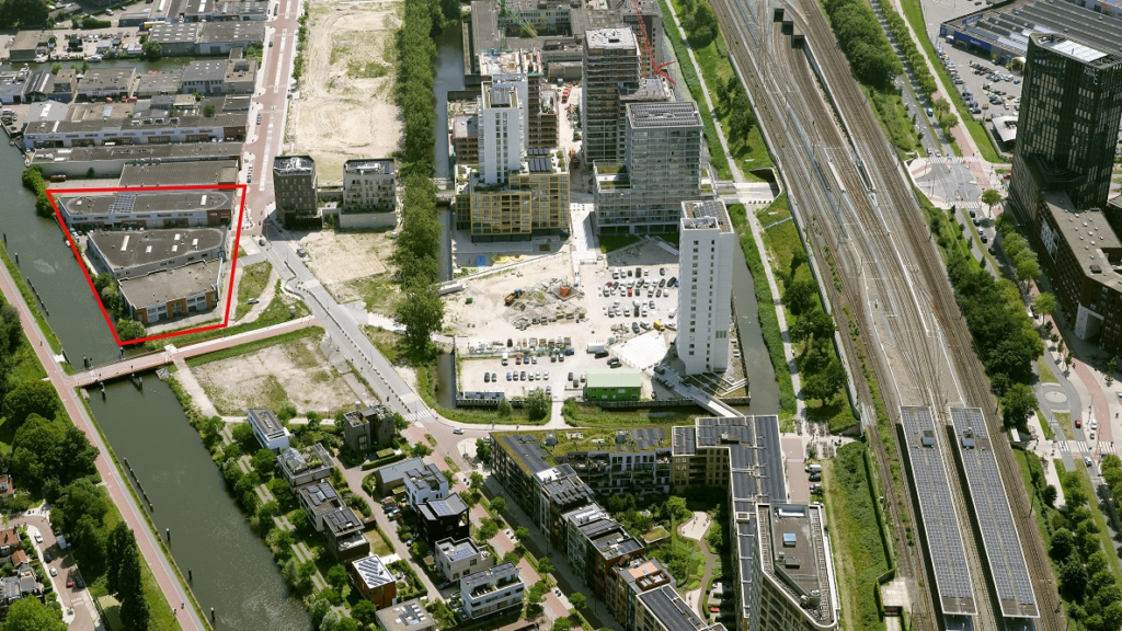 Amsterdam zoekt ontwikkelaar voor duurzame woon- en werkgebouwen in Weespertrekvaart-Oost