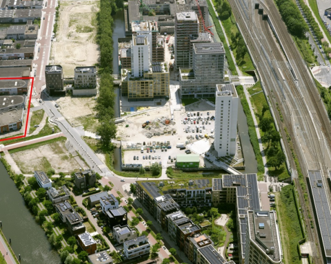 Amsterdam zoekt ontwikkelaar voor duurzame woon- en werkgebouwen in Weespertrekvaart-Oost