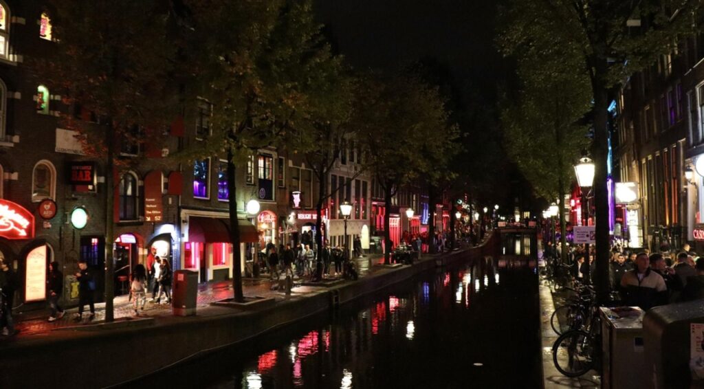 Amsterdamse rechter verworpen aanklacht tegen Marcel Kaatee wegens witwassen vastgoed Wallen